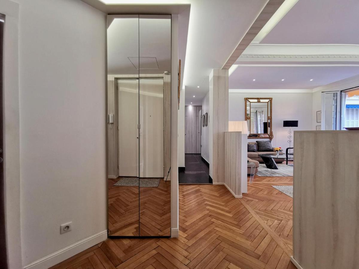 Апартаменти Luxury Baquis Ніцца Екстер'єр фото