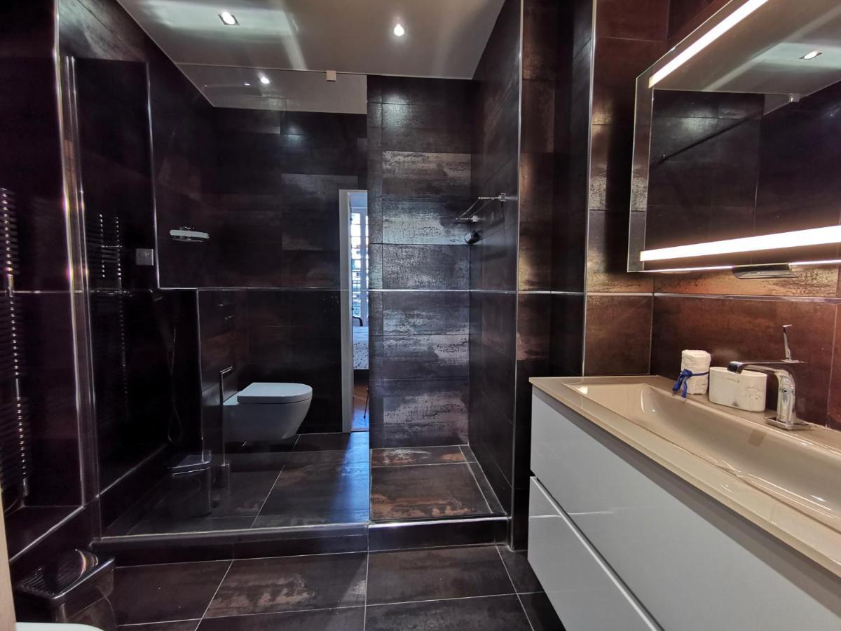 Апартаменти Luxury Baquis Ніцца Екстер'єр фото