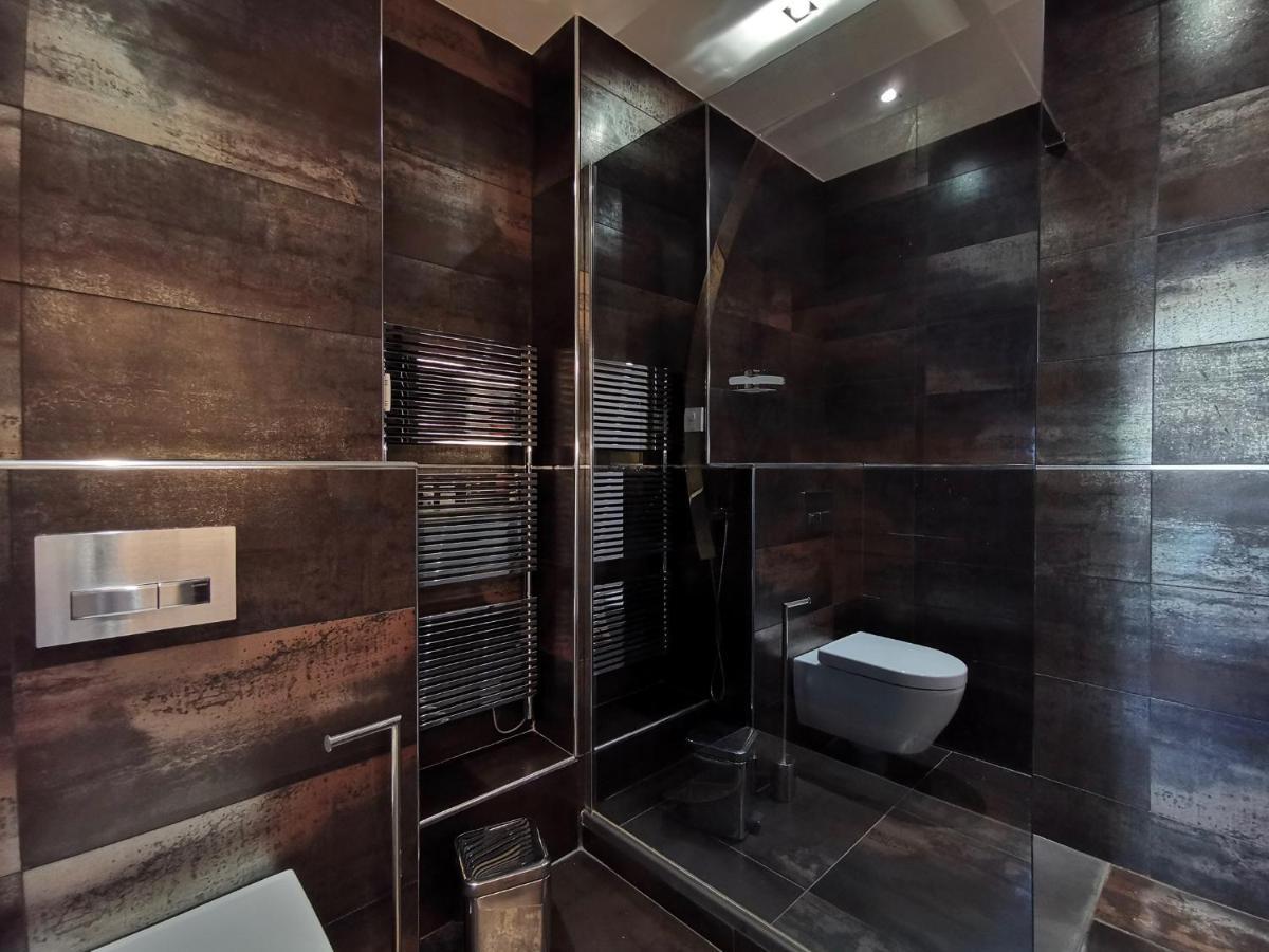 Апартаменти Luxury Baquis Ніцца Екстер'єр фото